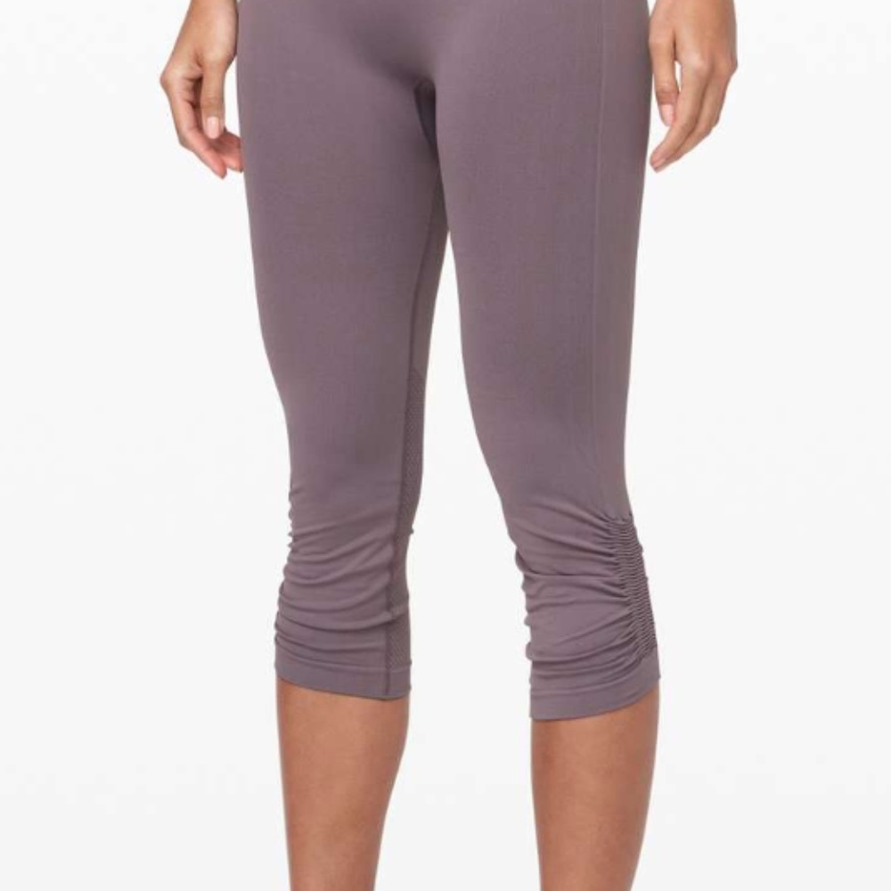 Lululemon 😍 EBB TO STREET CROP 21" Leggings - Picture 5 of 8